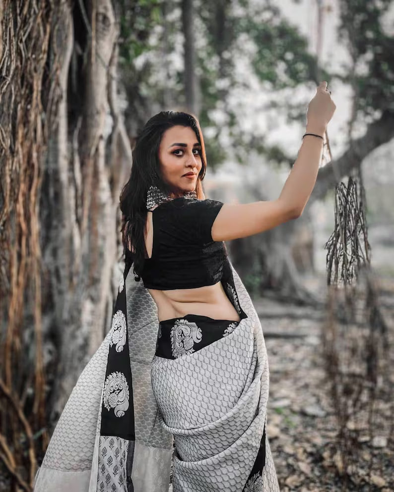 classic banarasi saree, black and silver saree, festive saree, south indian style, wedding saree, party saree