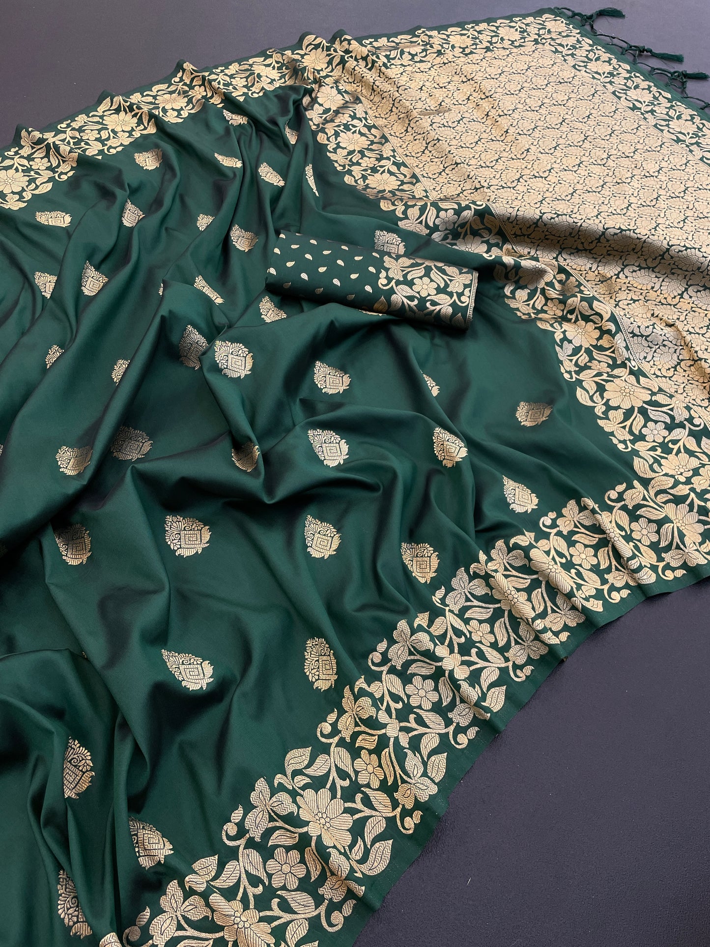 royal banarasi silk saree with golden zari work | wedding & festive wear | soft art silk saree with rich pallu & jacquard blouse | gift for her