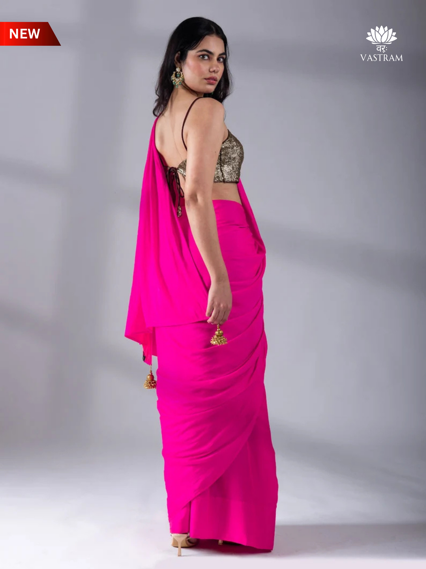 fuchisia hot pink and red satin saree, reversible silk saree indian wedding and festivals, two tone saree, ready to wear saree usa, uk