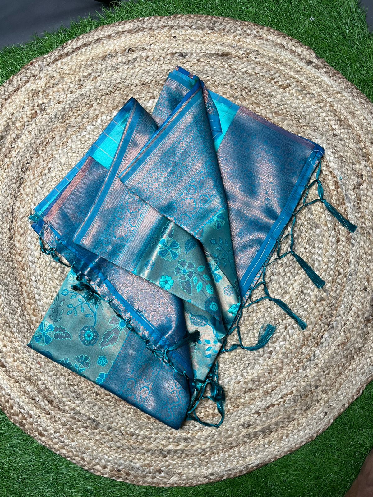 blue and silver soft silk saree, south indian style, wedding saree, diwali festive wear, traditional ethnic ensemble