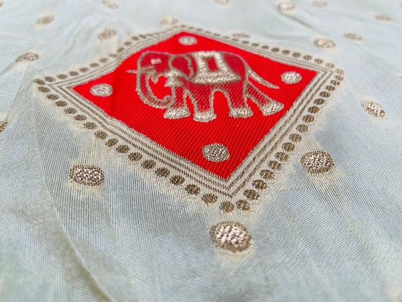 Saree blouse stitching